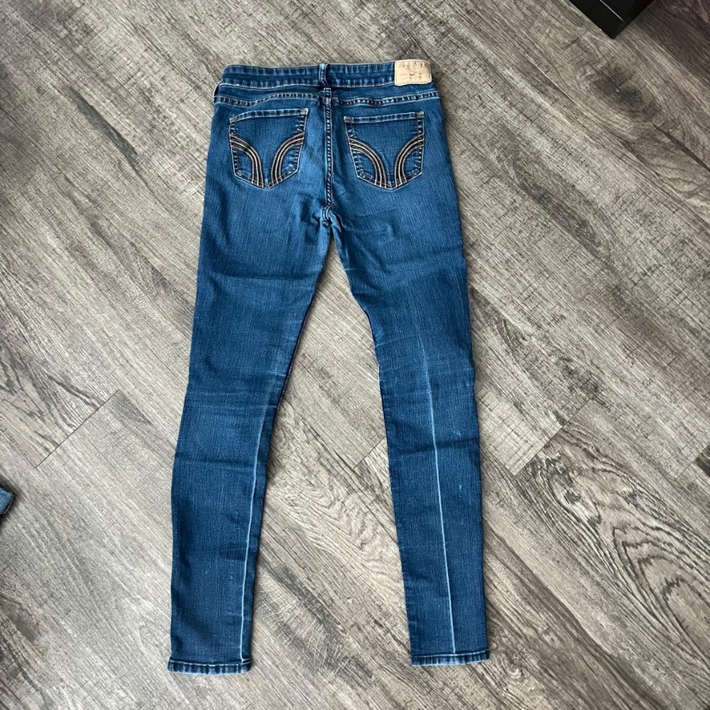 Jeans - Picture 2 of 3